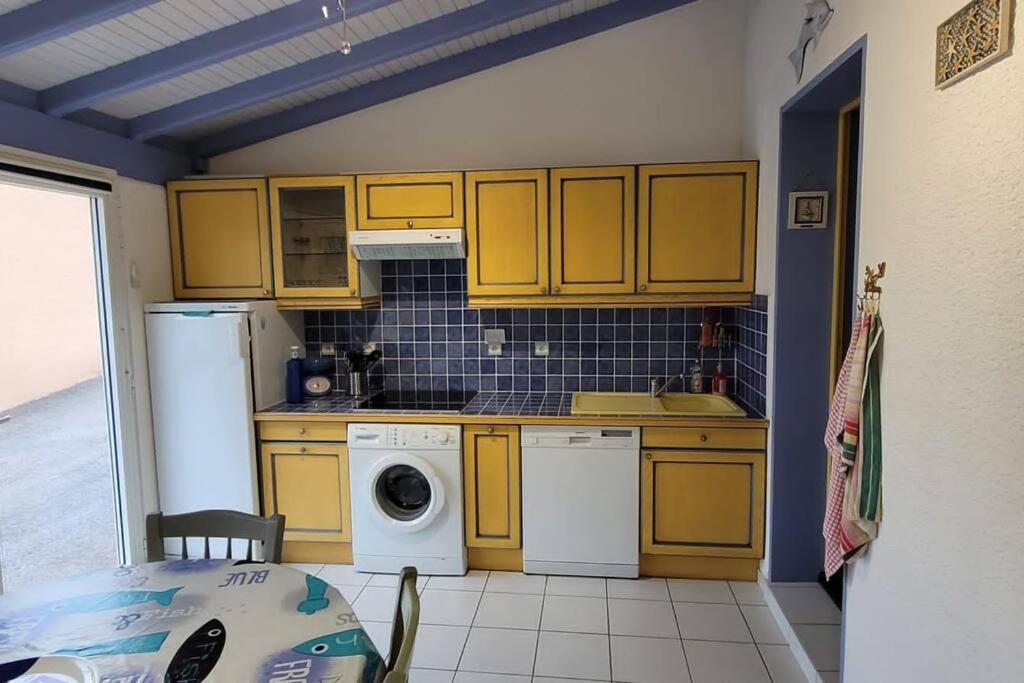 Charmante Maison De Pecheur Le Barcarès Eksteriør billede